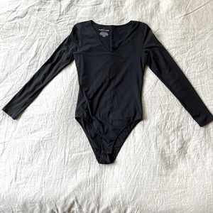 Everlane Bodysuit Black size Medium Long Sleeve